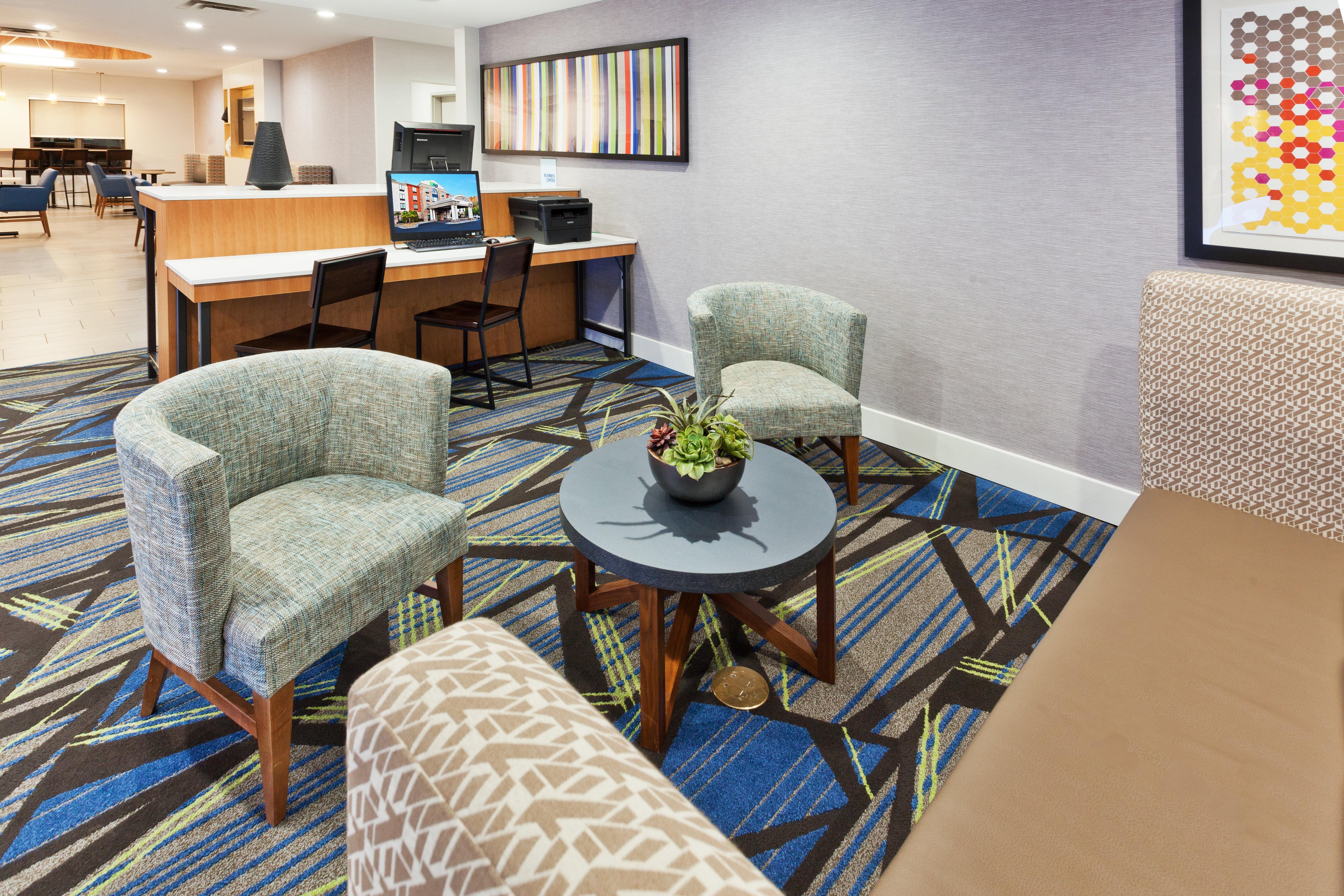 Holiday Inn Express Rome-East By Ihg Εξωτερικό φωτογραφία