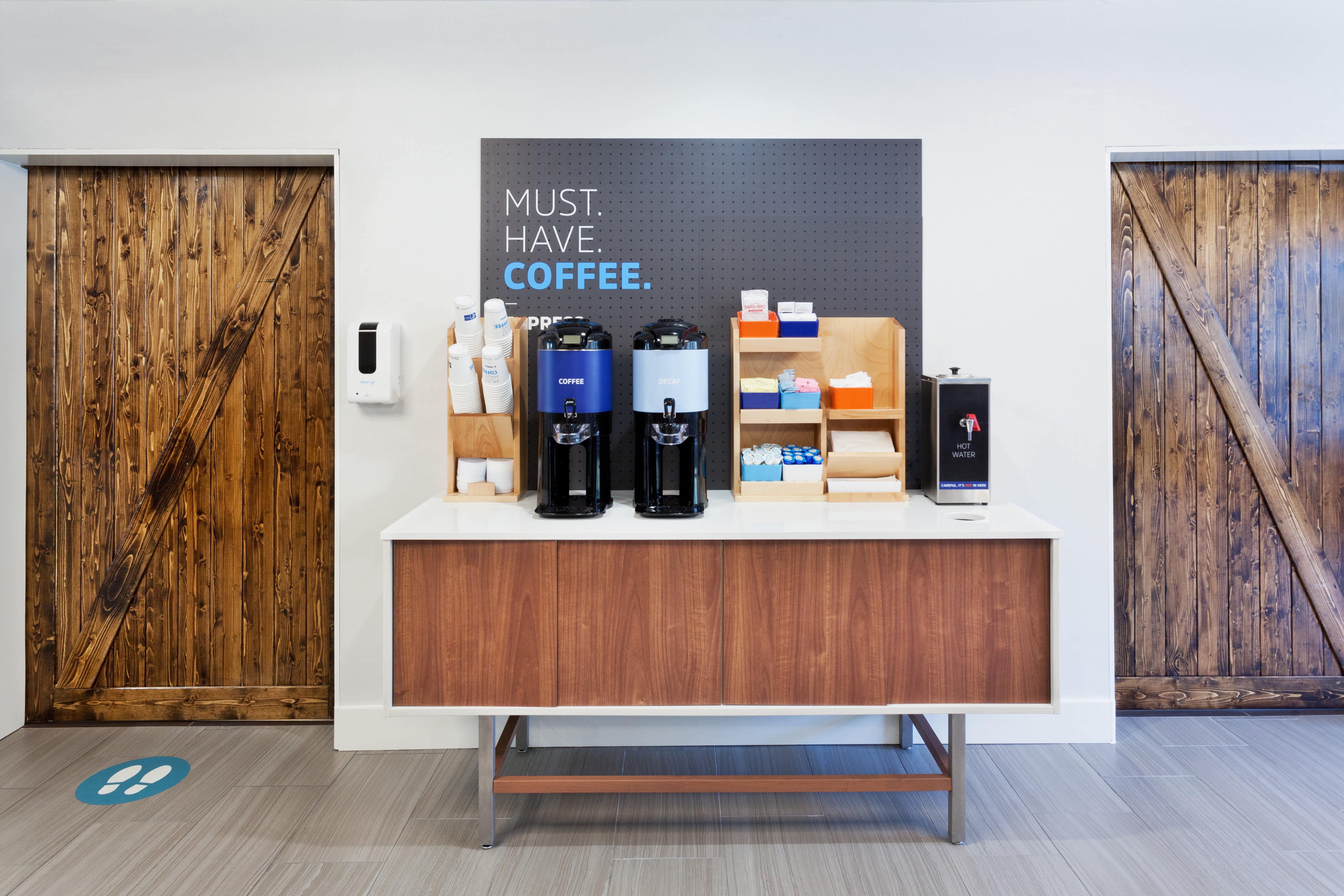 Holiday Inn Express Rome-East By Ihg Εξωτερικό φωτογραφία