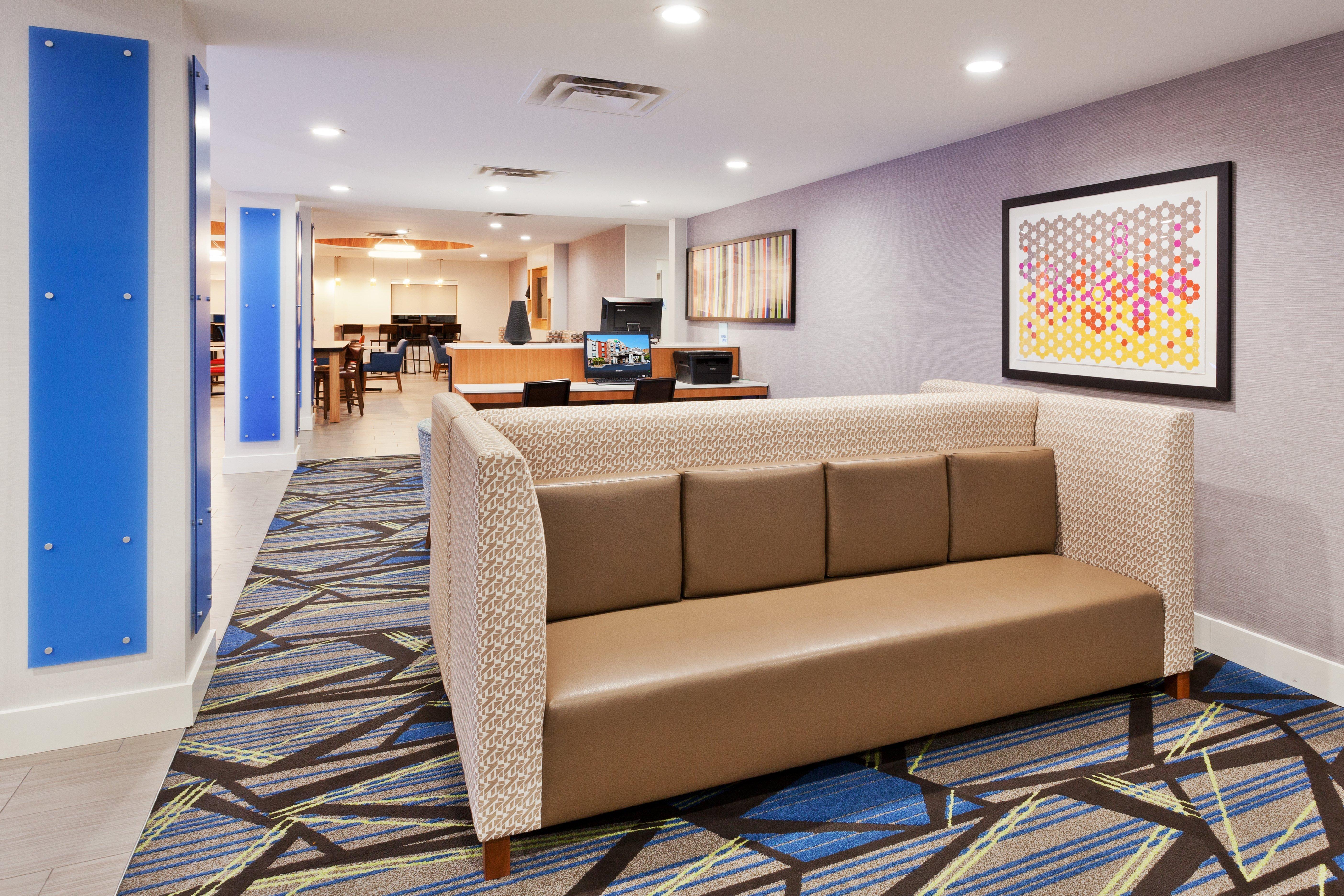 Holiday Inn Express Rome-East By Ihg Εξωτερικό φωτογραφία