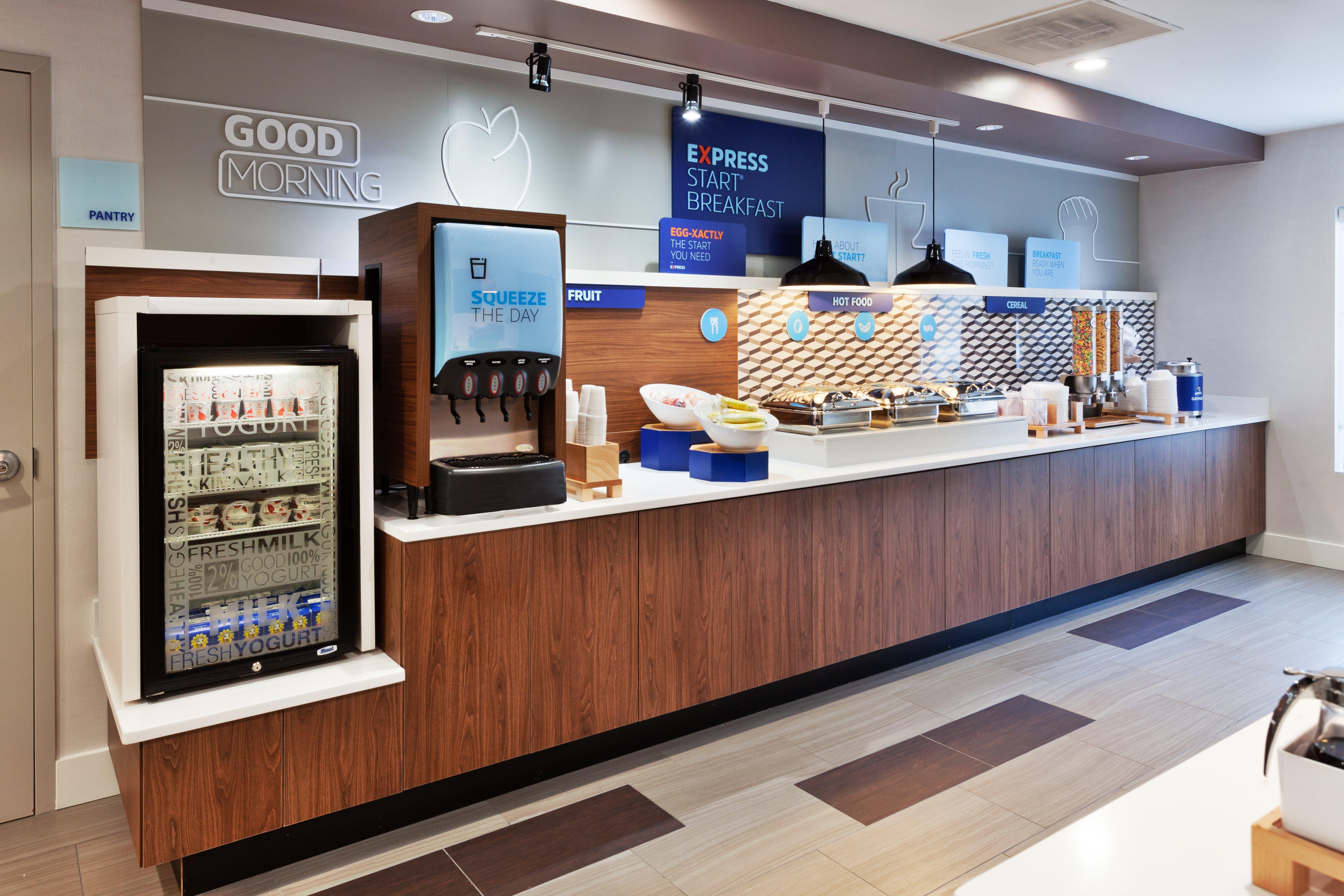 Holiday Inn Express Rome-East By Ihg Εξωτερικό φωτογραφία