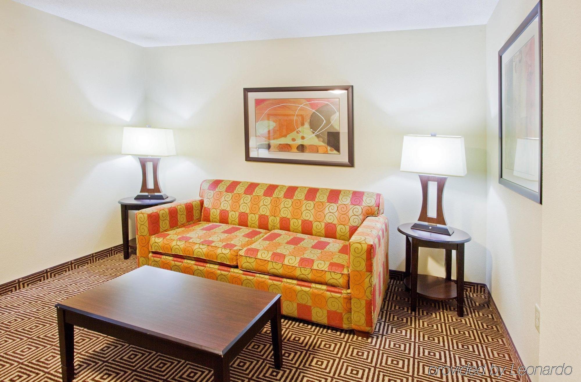 Holiday Inn Express Rome-East By Ihg Δωμάτιο φωτογραφία